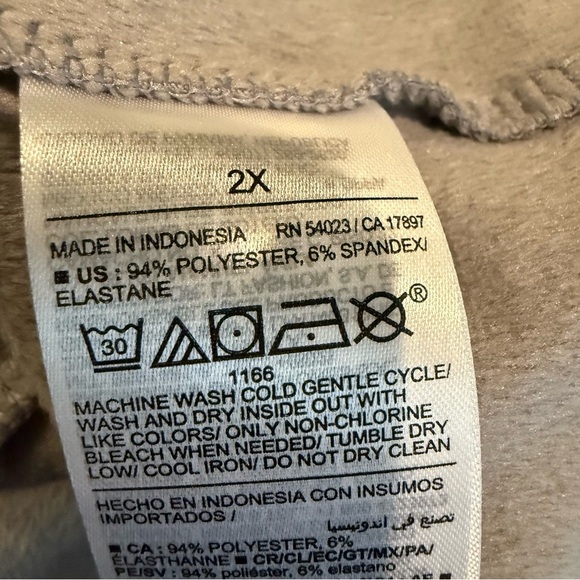 NWT Old Navy Stylish Gray Velvet Tank Top Size 2X - Picture 8 of 9